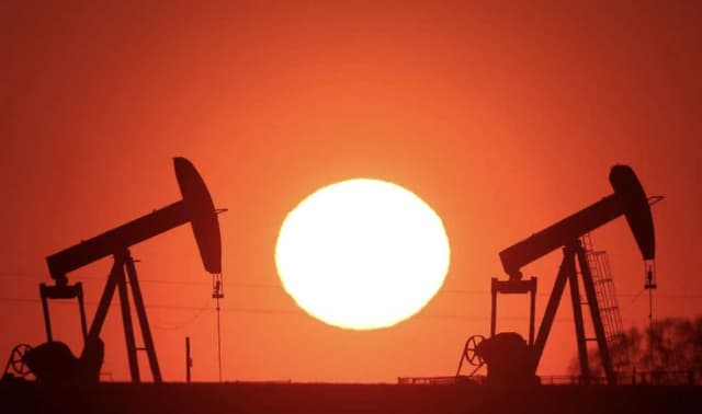 Krisis Energi Global! Ancaman Hormuz Bikin Harga Minyak Melejit