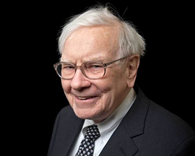 Dana Pensiun Aman & Produktif: Ini Strategi Stabil ala Warren Buffett
