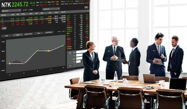 Investor Ritel Melejit, OJK Fokus Perkuat Perlindungan Pasar Modal