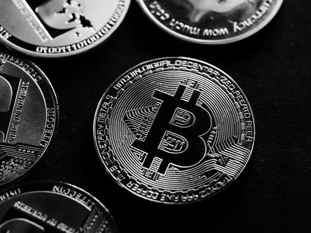 Usai Kesepakatan Gencatan Senjata AS-Iran, Bitcoin Kembali ke Level US$72.000